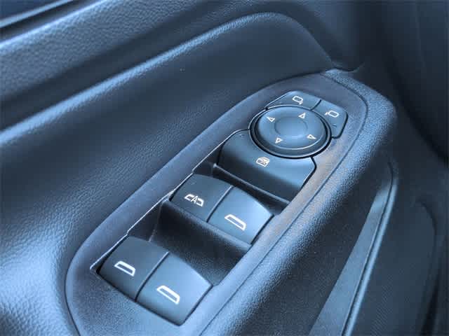 Thumbnail: 2020 Chevrolet Equinox - 37