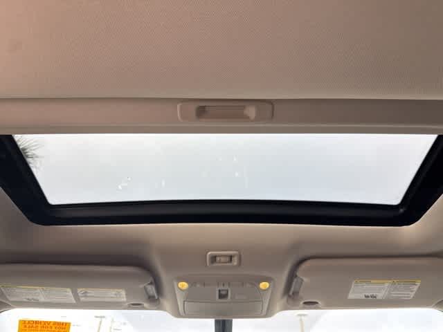 Thumbnail: 2017 Nissan Pathfinder - 20