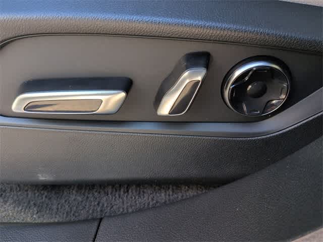 Thumbnail: 2026 Acura RDX - 18