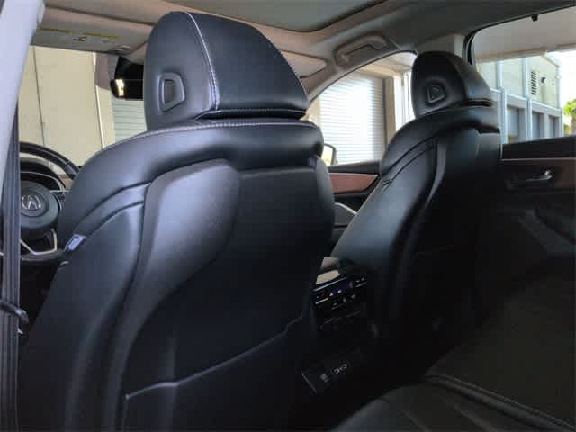 Thumbnail: 2022 Acura MDX - 20