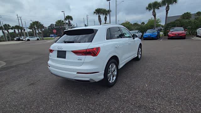 Thumbnail: 2023 Audi Q3 - 8