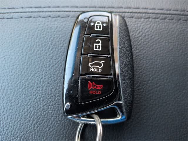 Thumbnail: 2014 Hyundai Santa Fe - 37