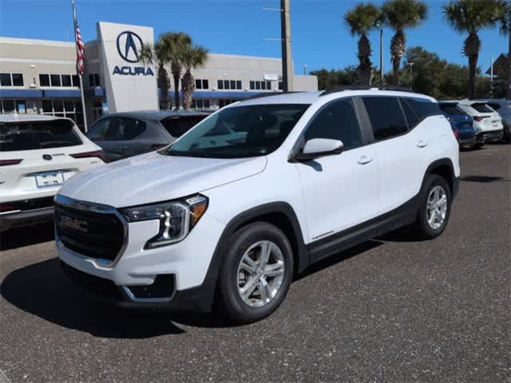 Used 2022 GMC Terrain SLE SUV