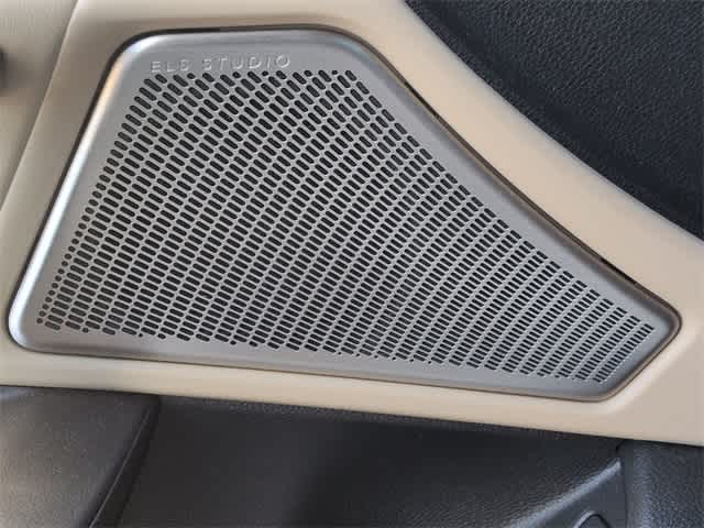 Thumbnail: 2022 Acura TLX - 33