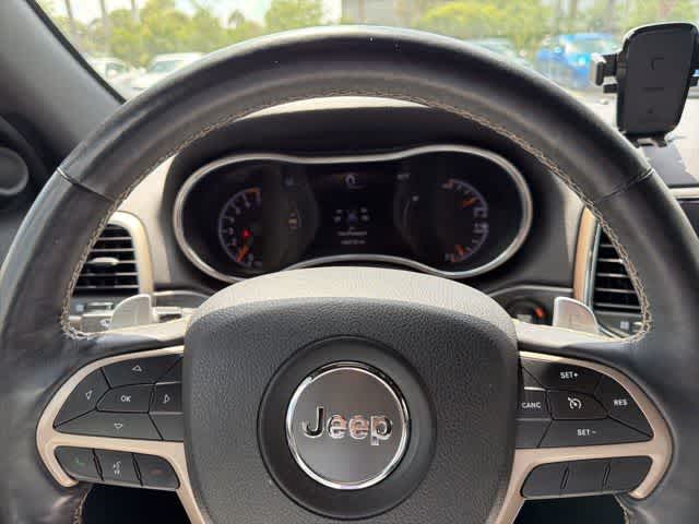 Thumbnail: 2017 Jeep Grand Cherokee - 26