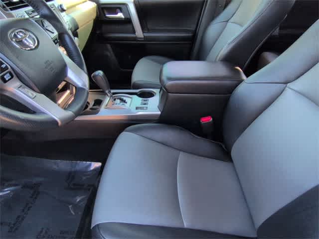 Thumbnail: 2017 Toyota 4Runner - 16