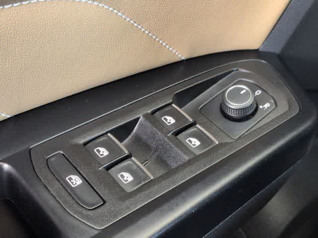 Thumbnail: 2021 Volkswagen Atlas - 37