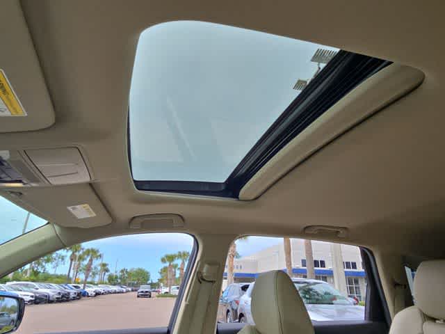 Thumbnail: 2019 Acura MDX - 19