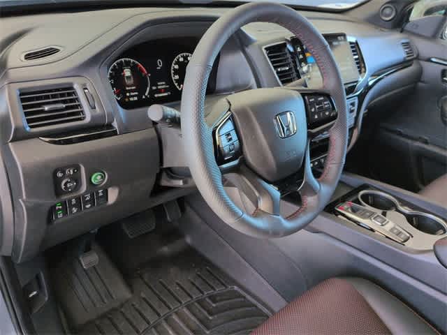 Thumbnail: 2026 Honda Ridgeline - 10