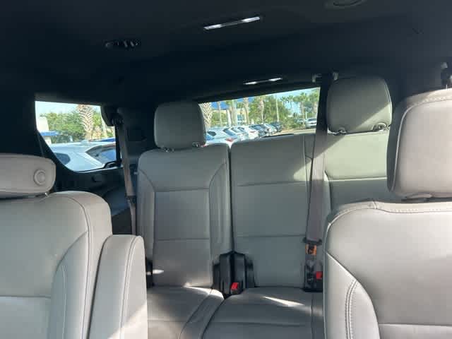 Thumbnail: 2023 Chevrolet Tahoe - 8