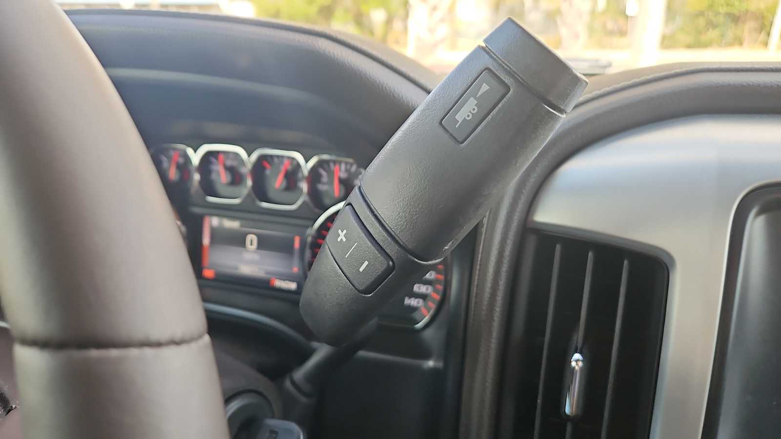 Thumbnail: 2015 GMC Sierra 1500 - 21