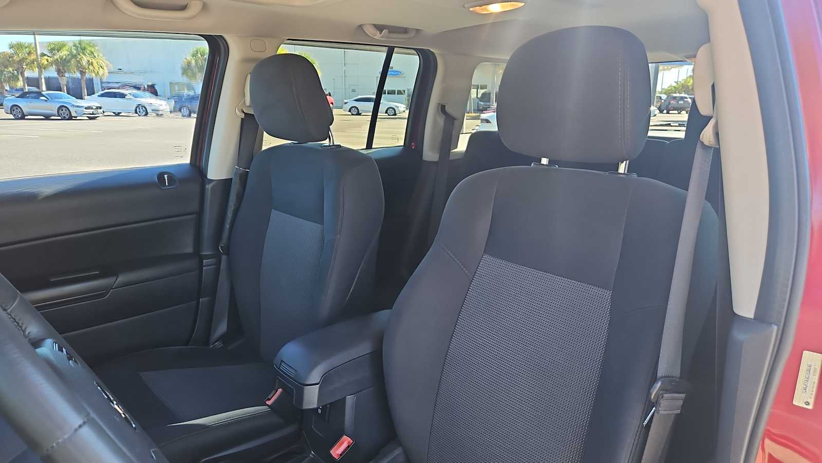 Thumbnail: 2012 Jeep Patriot - 13