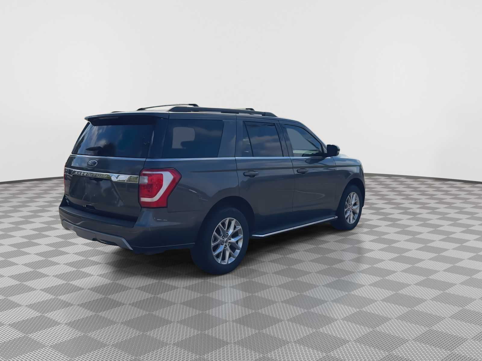 Thumbnail: 2020 Ford Expedition - 9