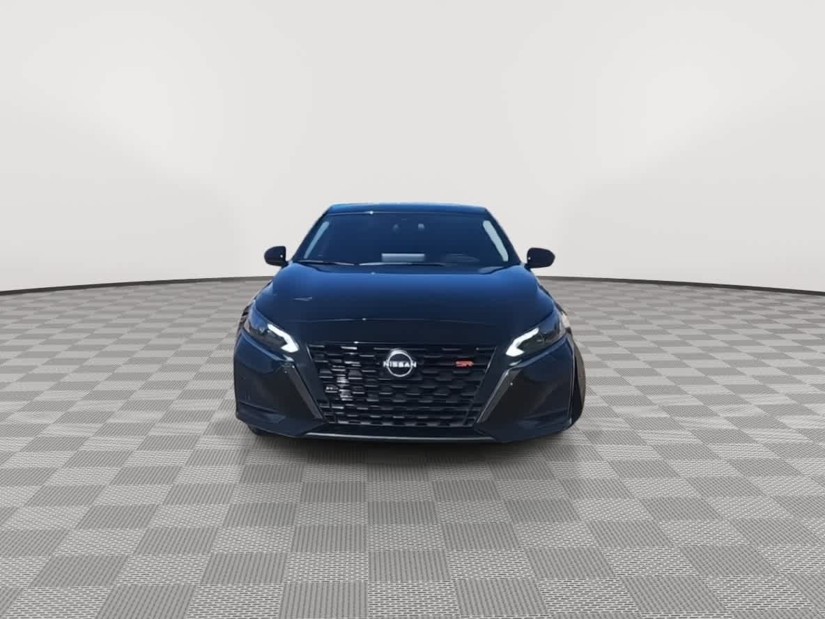 Thumbnail: 2024 Nissan Altima - 3