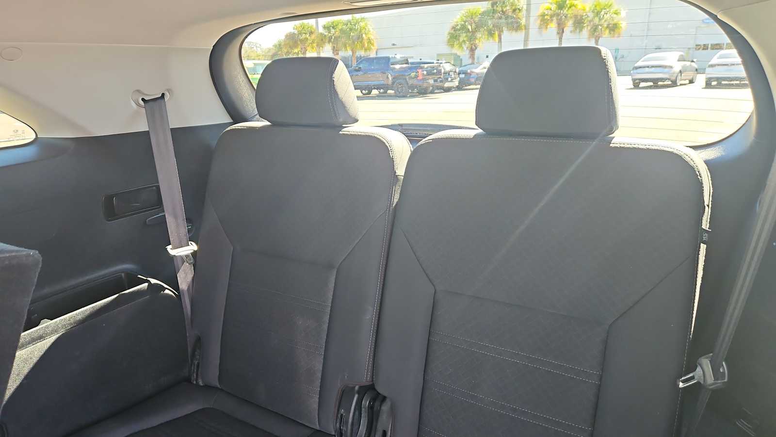 Thumbnail: 2020 Kia Sorento - 25