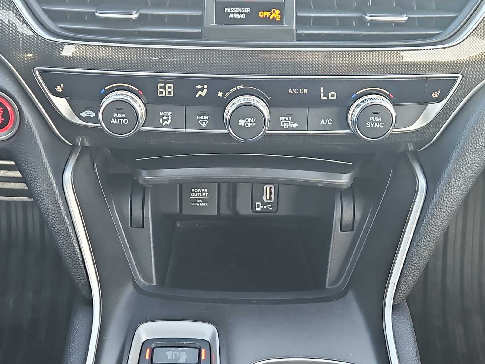 Thumbnail: 2019 Honda Accord - 17