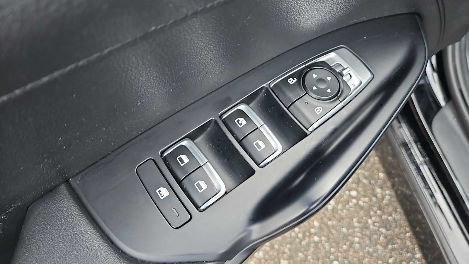 Thumbnail: 2022 Kia K5 - 15