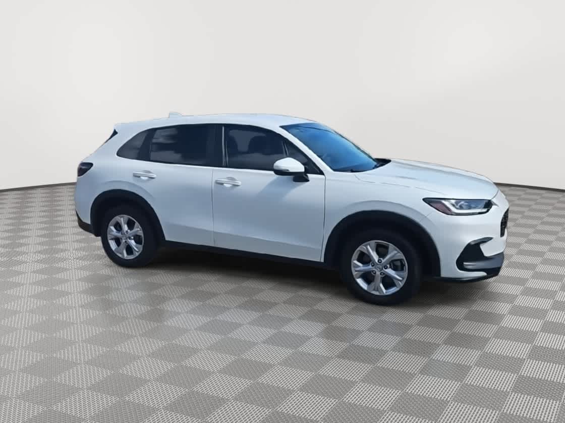 Thumbnail: 2023 Honda HR-V - 2