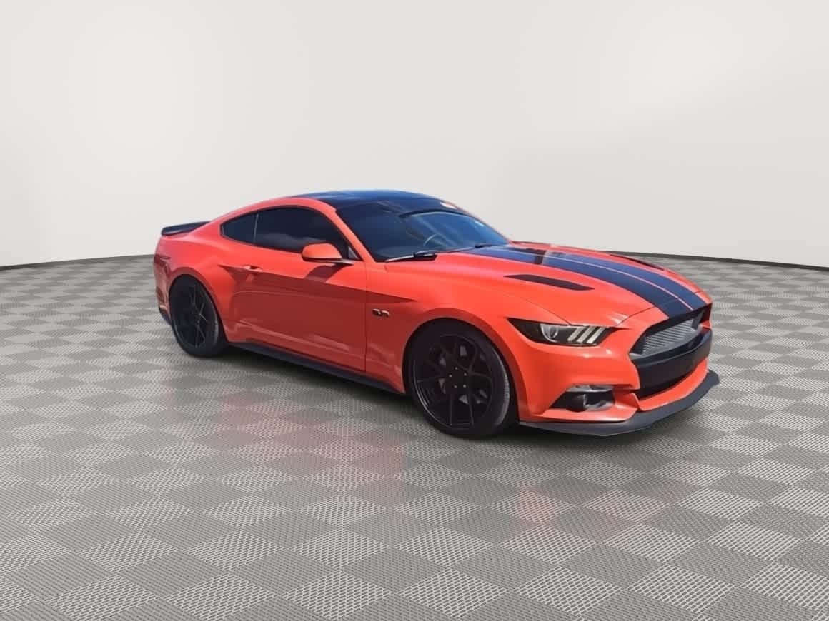 2015 Ford Mustang GT 2