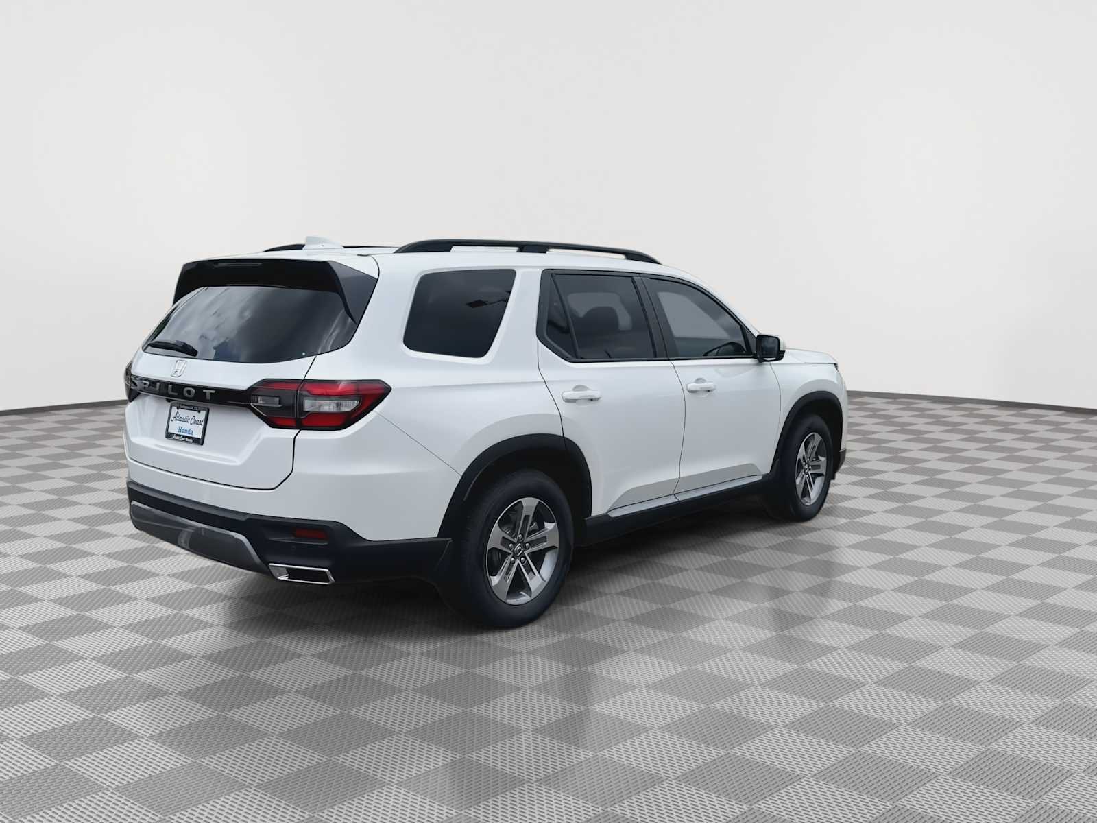Thumbnail: 2026 Honda Pilot - 8
