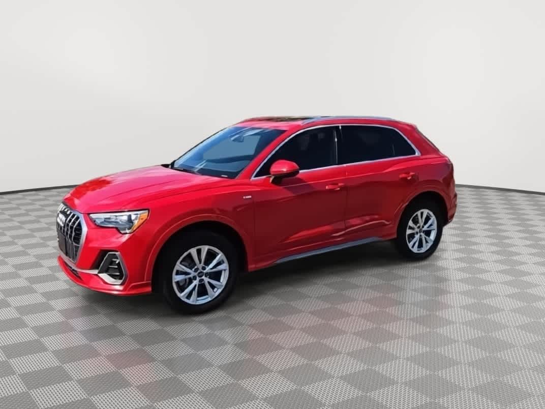 Thumbnail: 2022 Audi Q3 - 4
