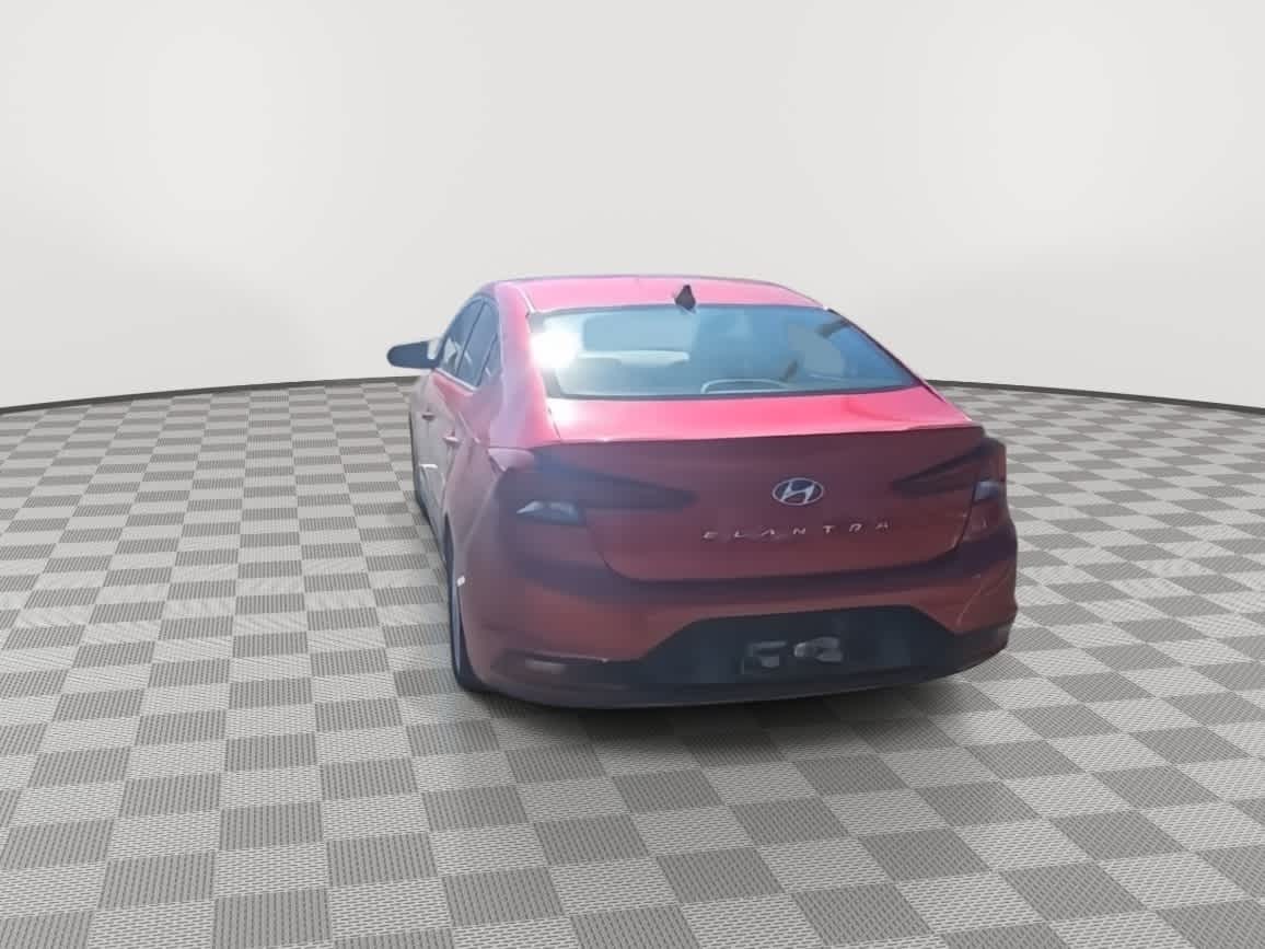 Thumbnail: 2020 Hyundai Elantra - 7