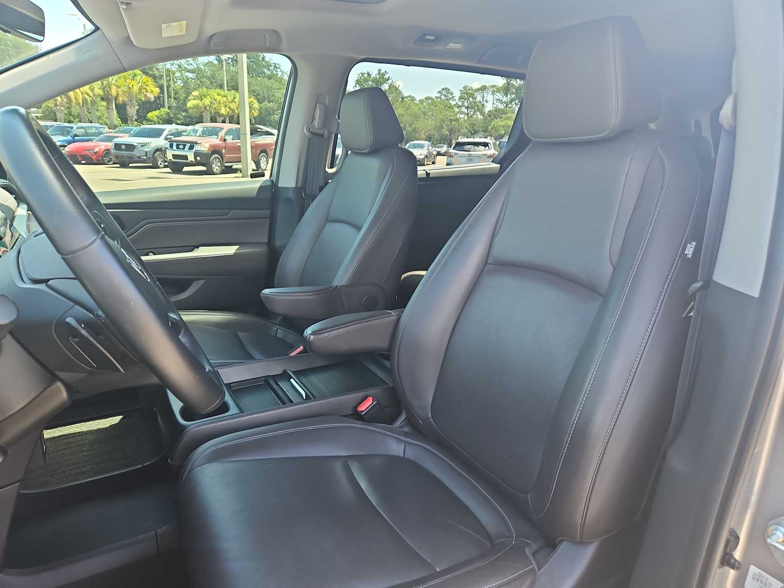 Thumbnail: 2022 Honda Odyssey - 13