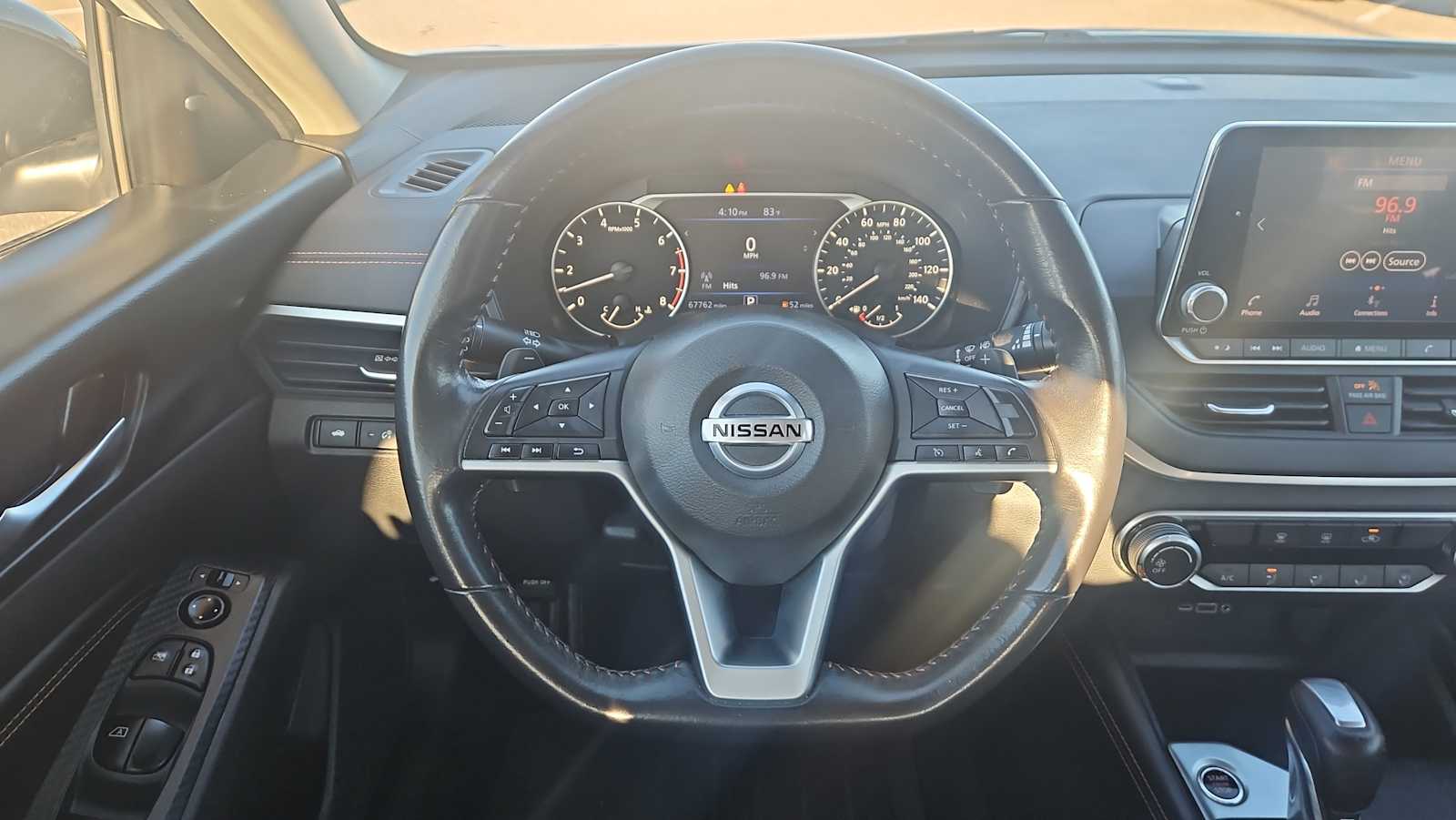 Thumbnail: 2022 Nissan Altima - 11