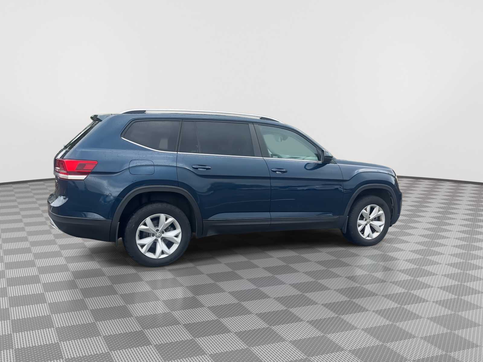 Thumbnail: 2019 Volkswagen Atlas - 8