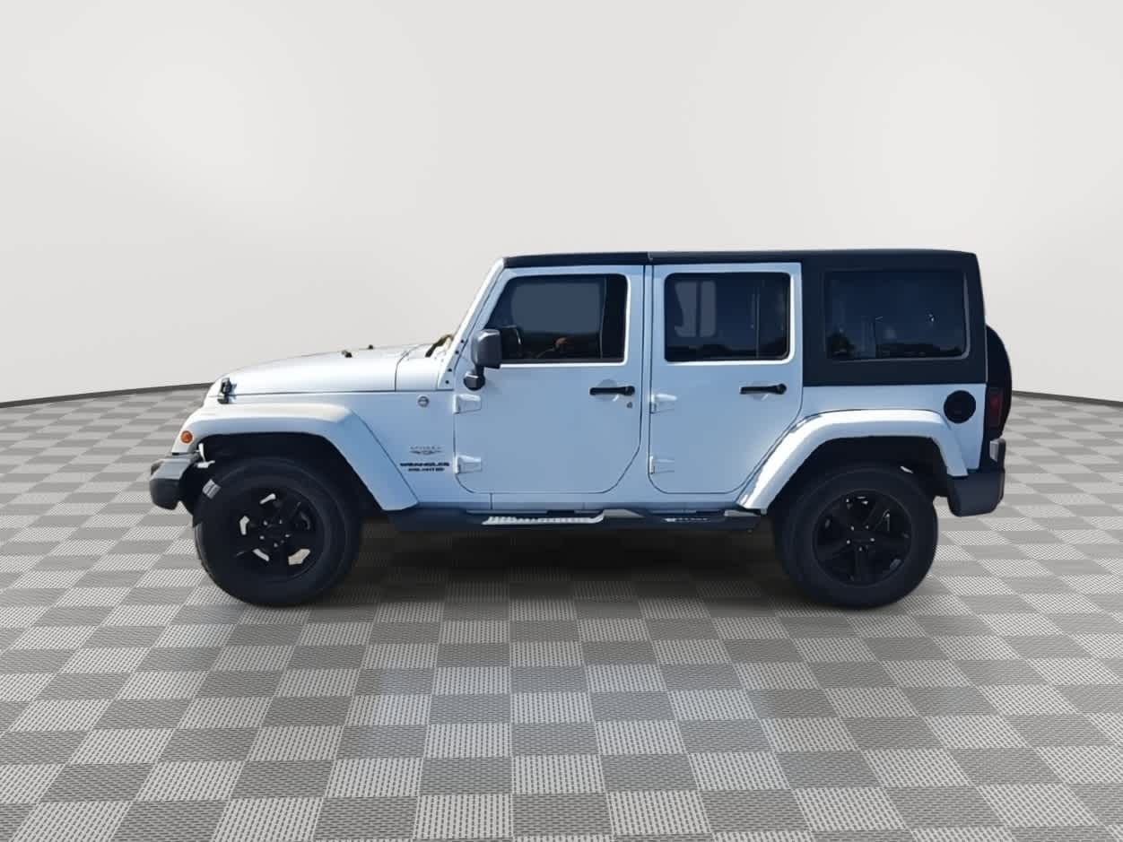 Thumbnail: 2011 Jeep Wrangler - 5