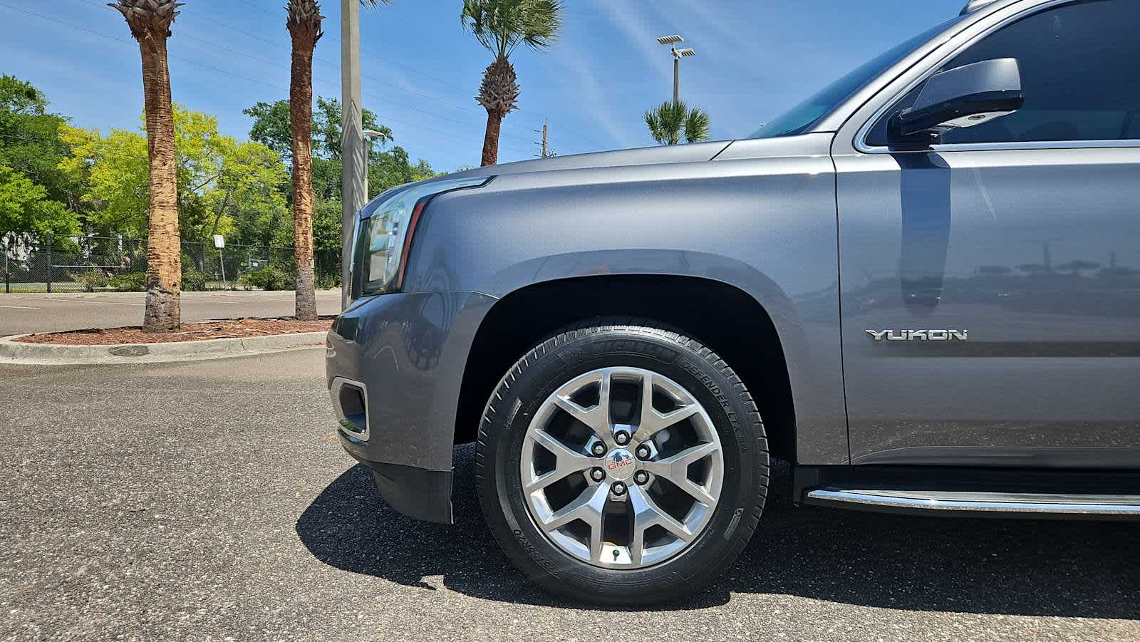 Thumbnail: 2019 GMC Yukon - 19