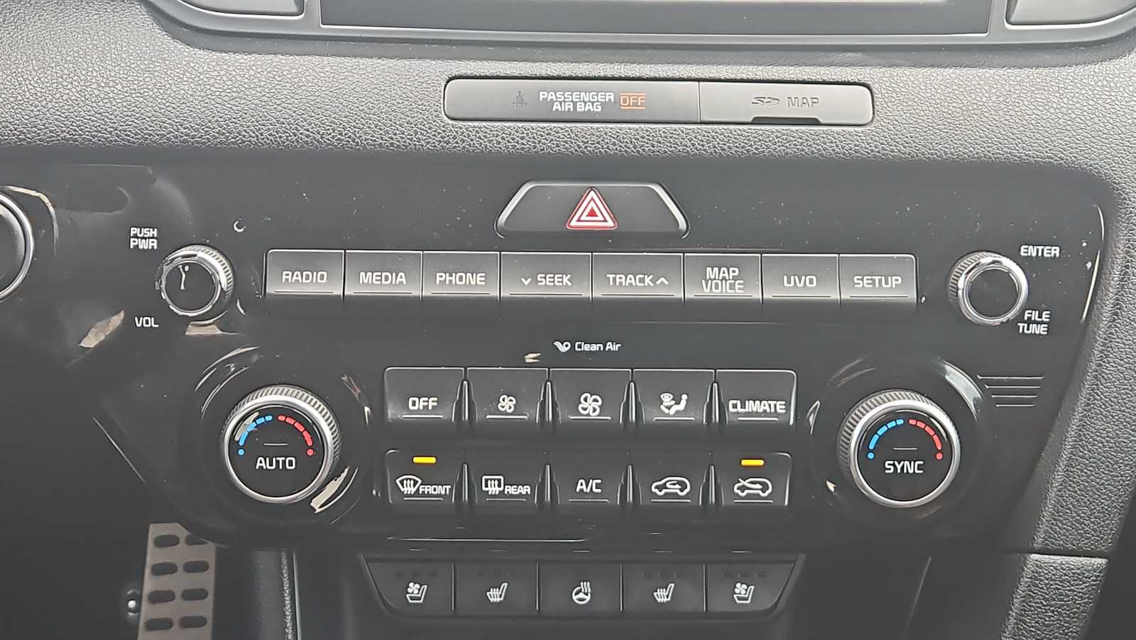 Thumbnail: 2017 Kia Sportage - 17