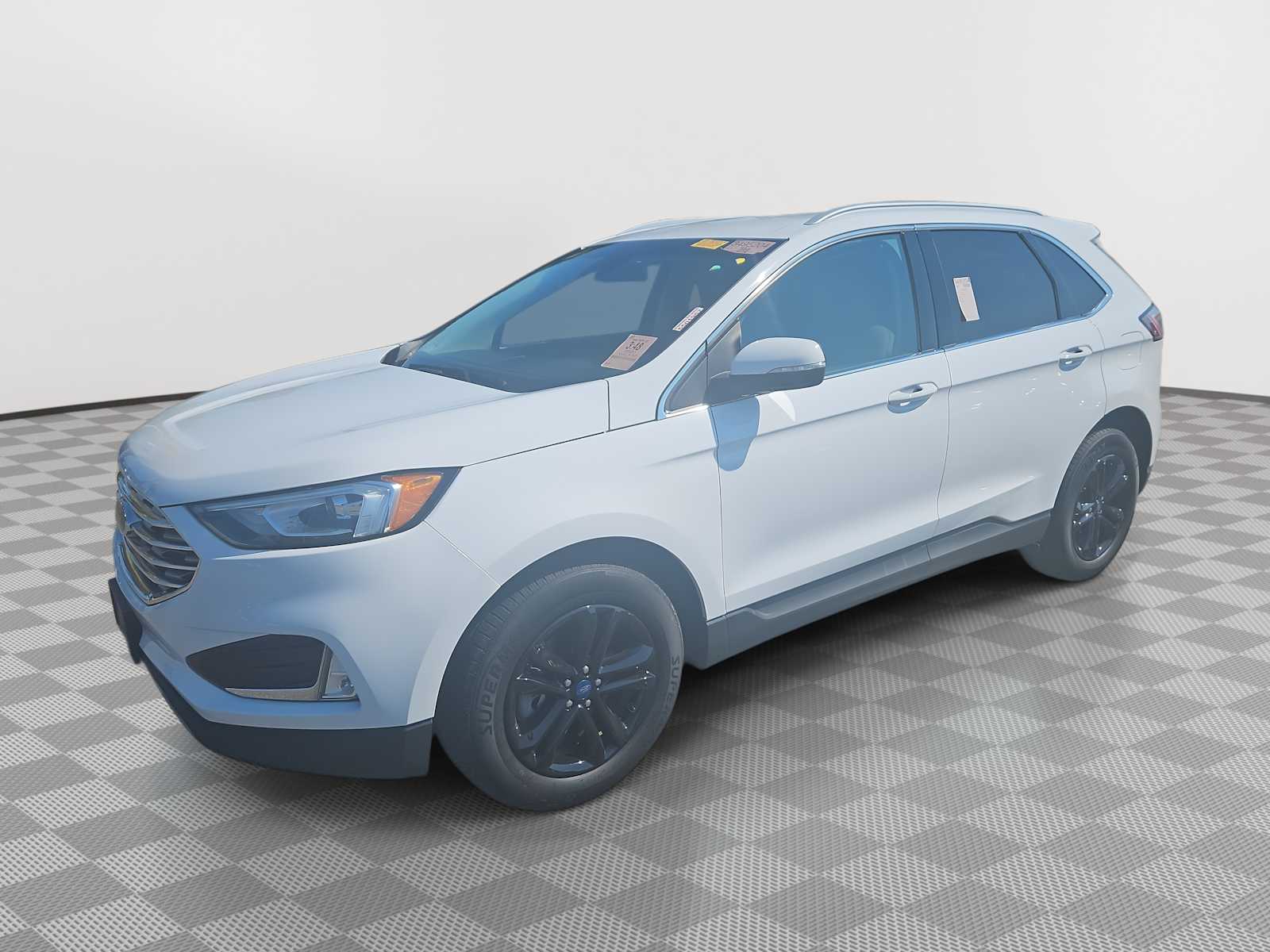 Thumbnail: 2020 Ford Edge - 1