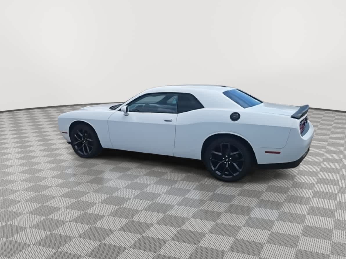 Thumbnail: 2019 Dodge Challenger - 6