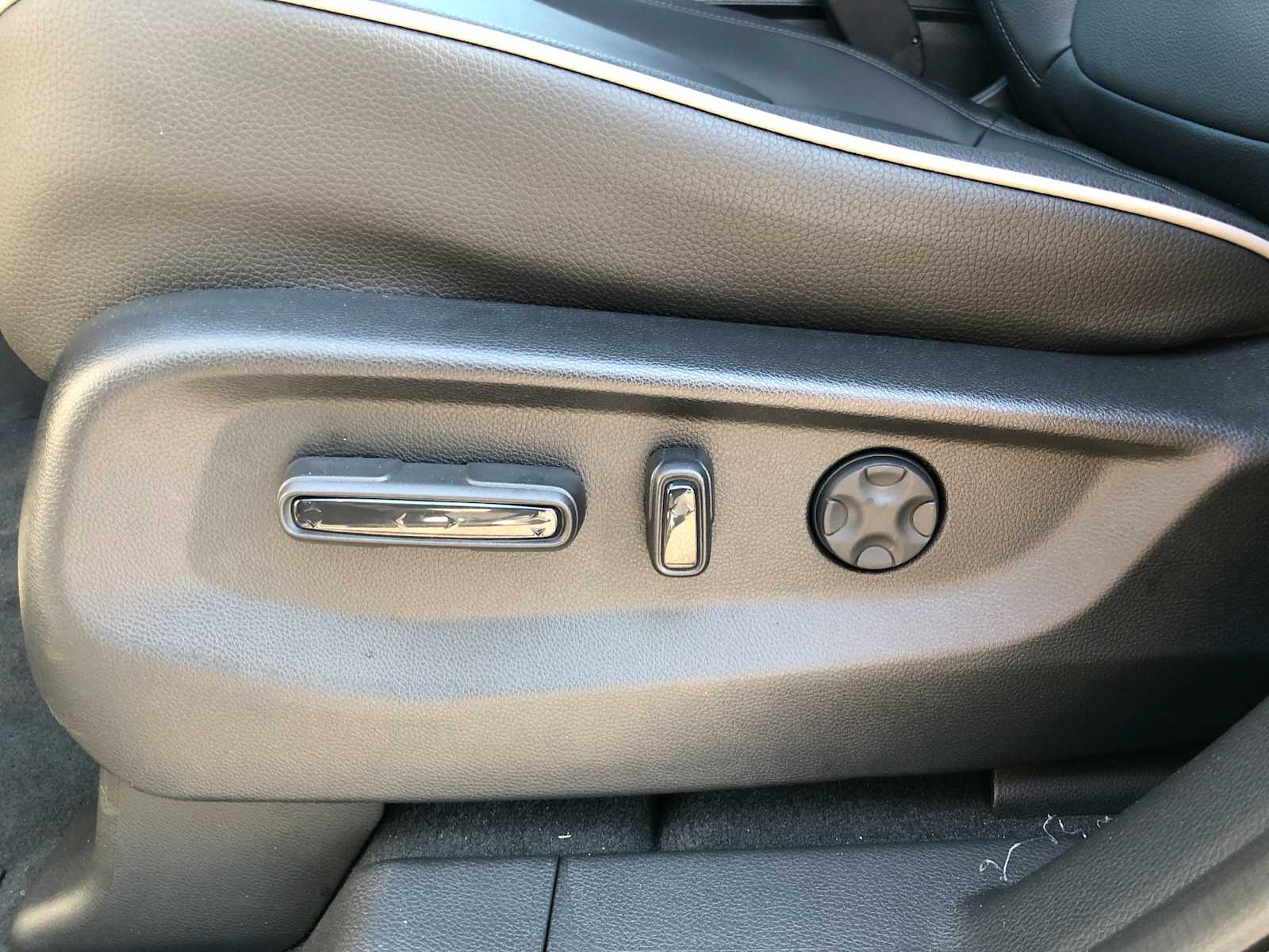 2026 Honda Odyssey Touring - Photo 14