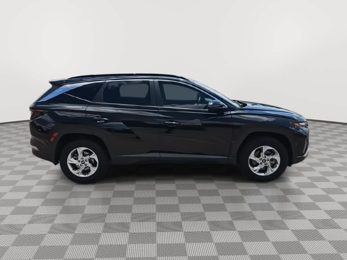 Thumbnail: 2023 Hyundai Tucson - 9