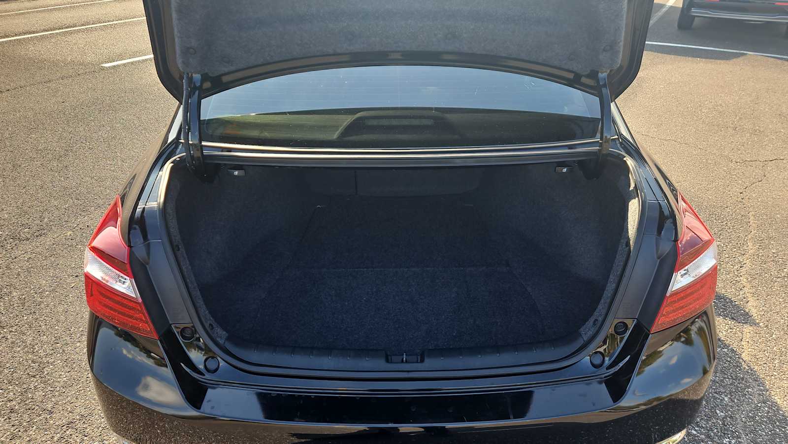 Thumbnail: 2016 Honda Accord - 21