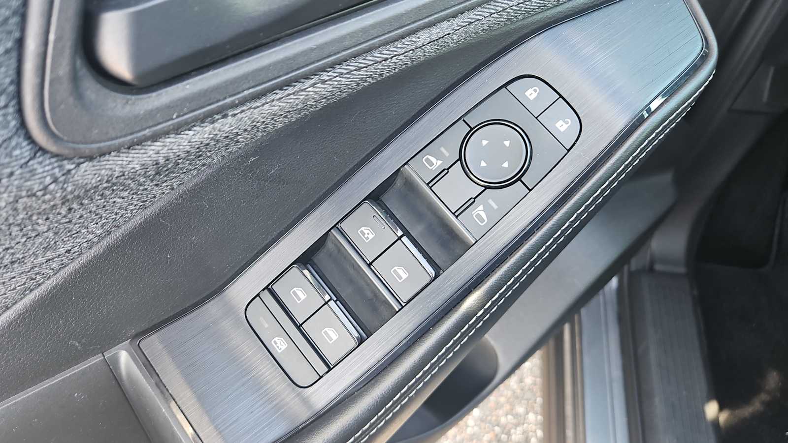 Thumbnail: 2021 Nissan Rogue - 15