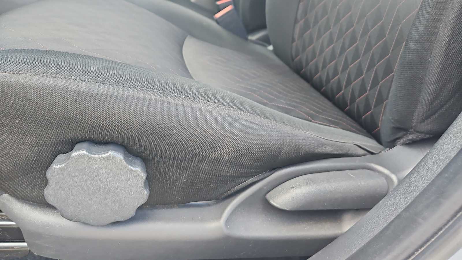 Thumbnail: 2022 Mitsubishi Mirage - 14