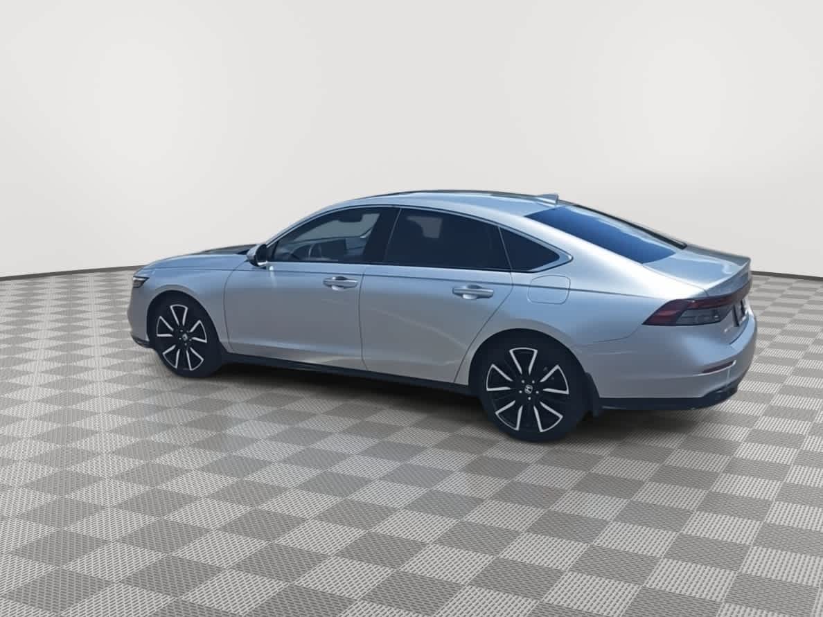 2024 Honda Accord Touring 6
