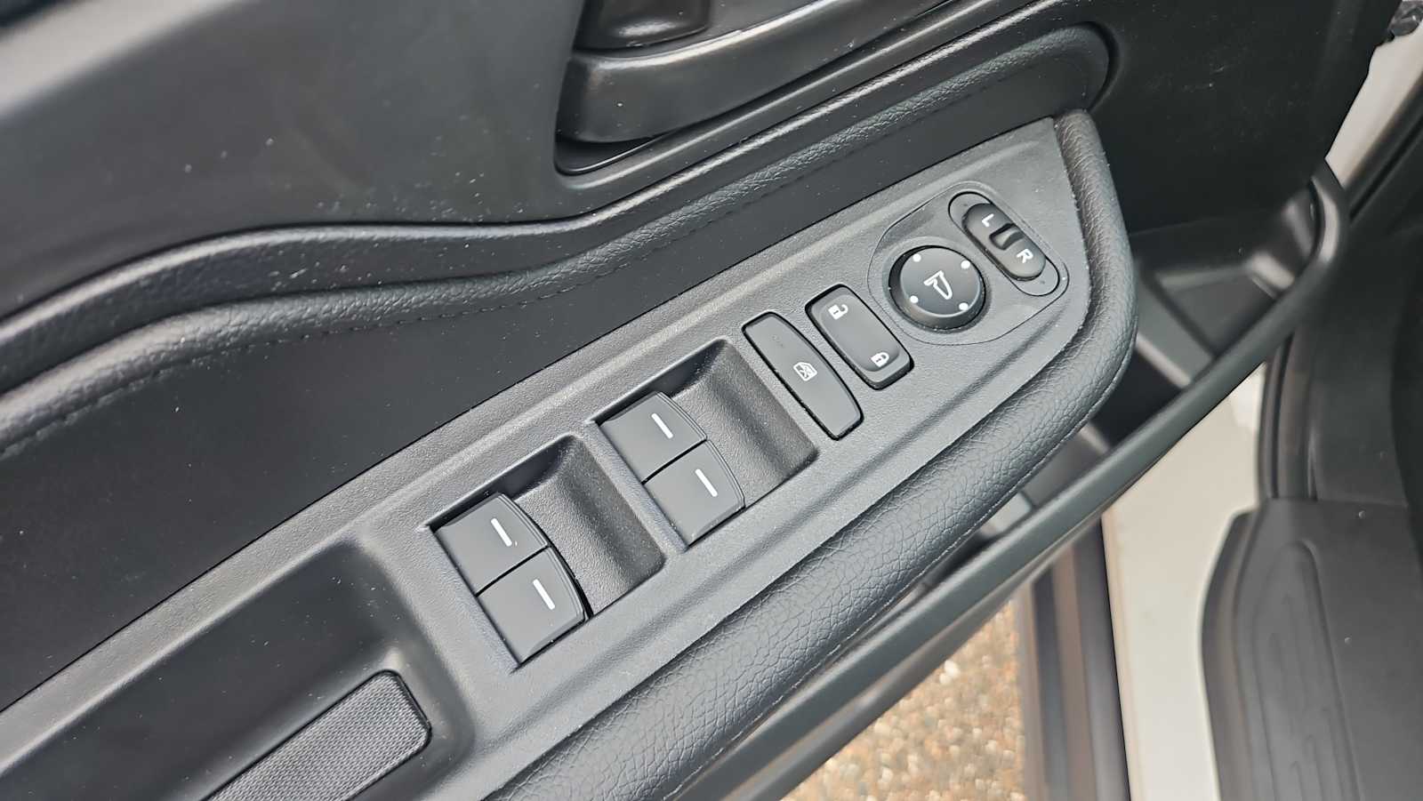 2026 Honda Odyssey EX-L - Photo 14