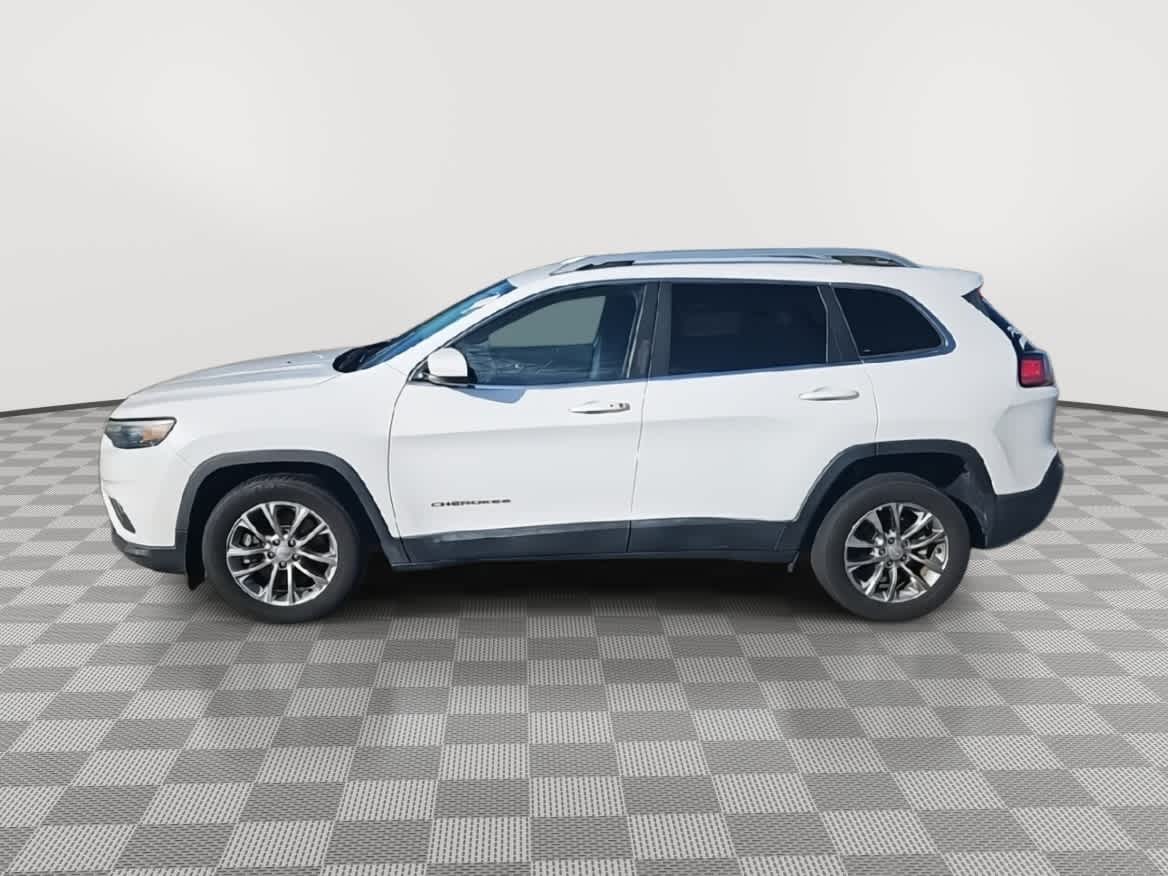 Thumbnail: 2019 Jeep Cherokee - 5