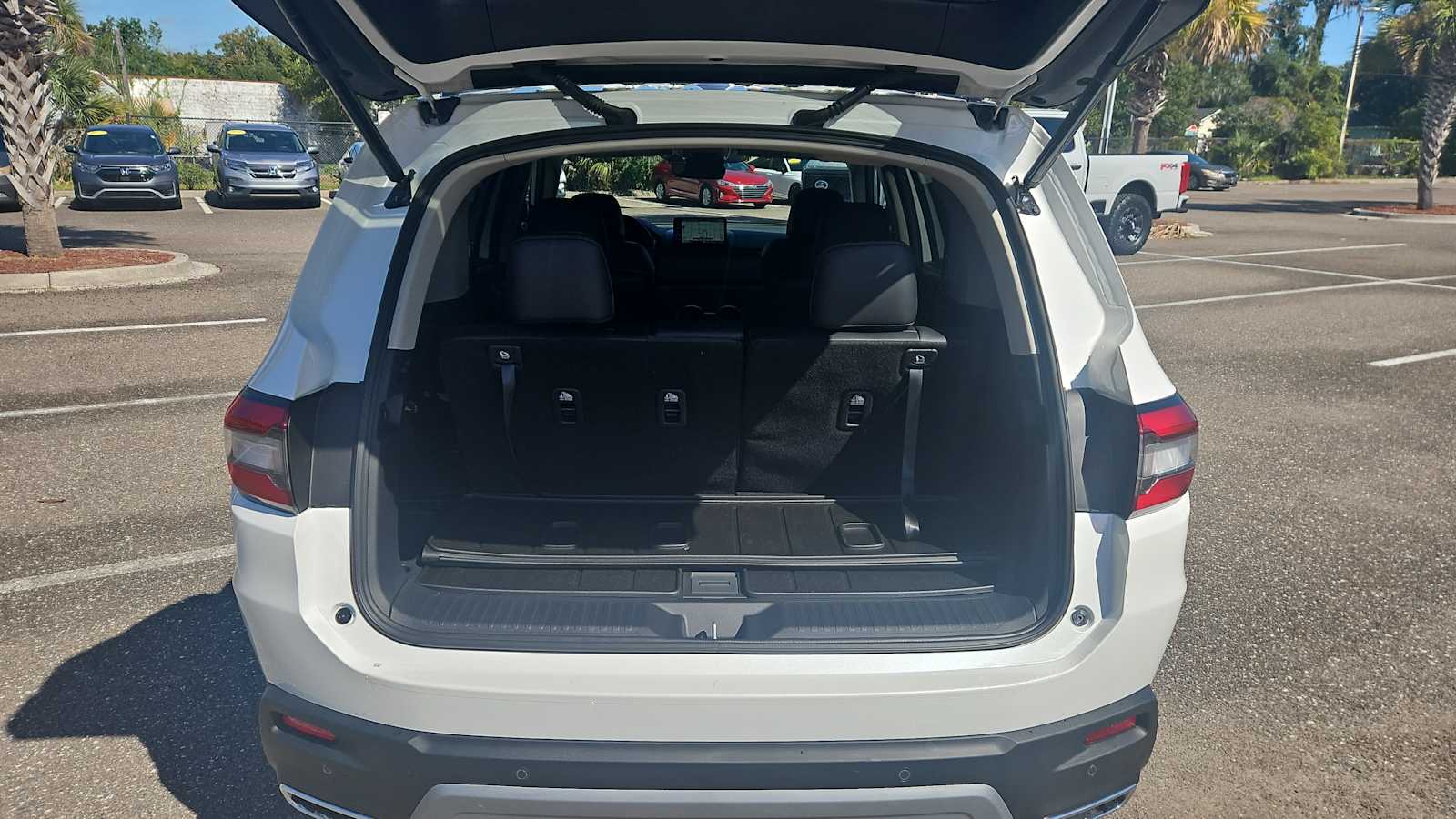 Thumbnail: 2025 Honda Pilot - 20