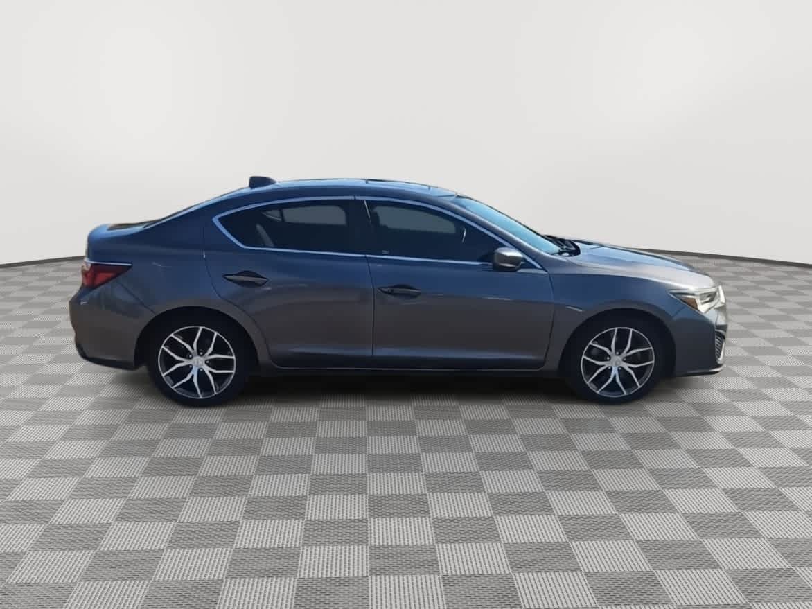 Thumbnail: 2019 Acura ILX - 9