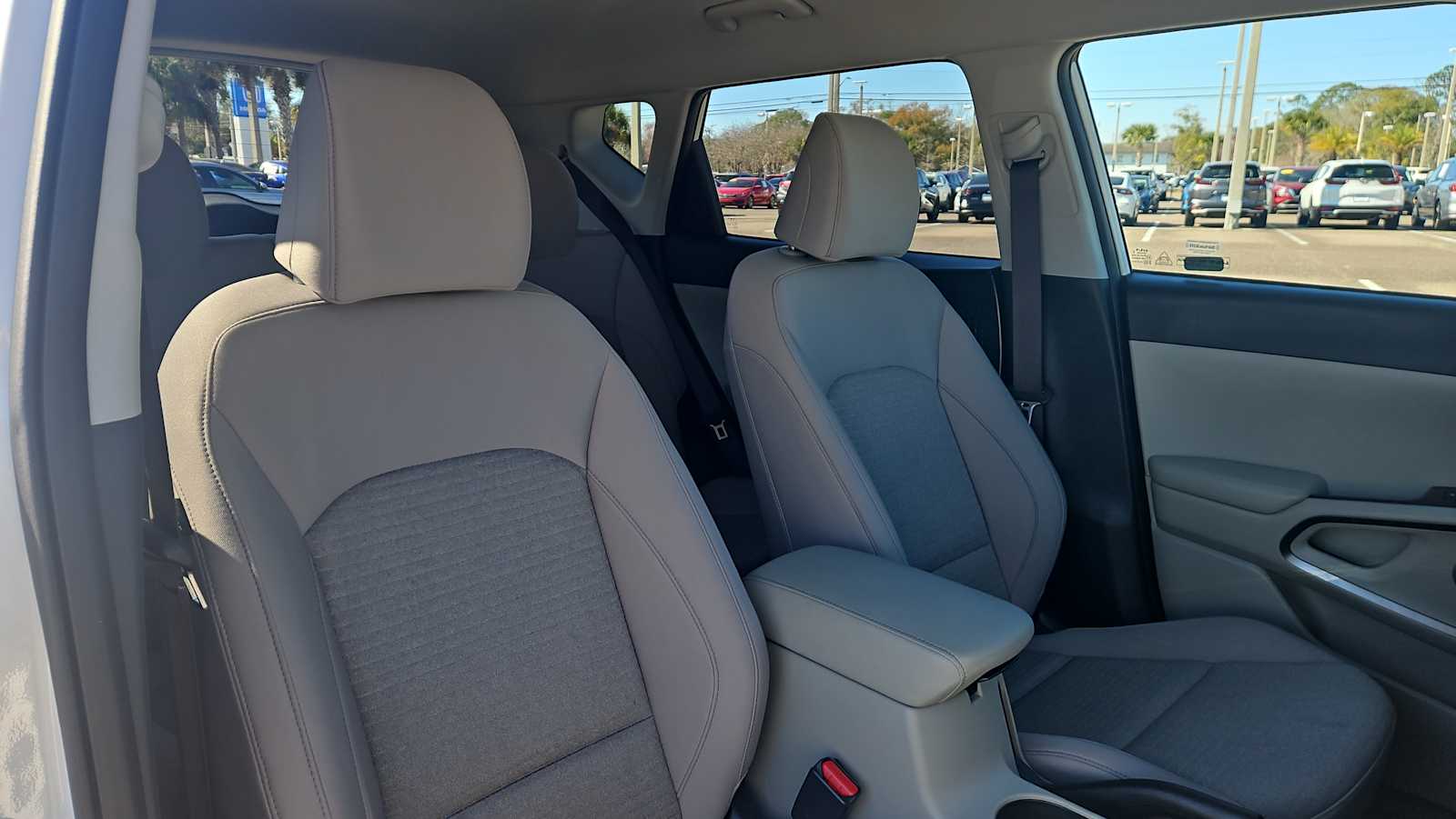 Thumbnail: 2022 Kia Soul - 25