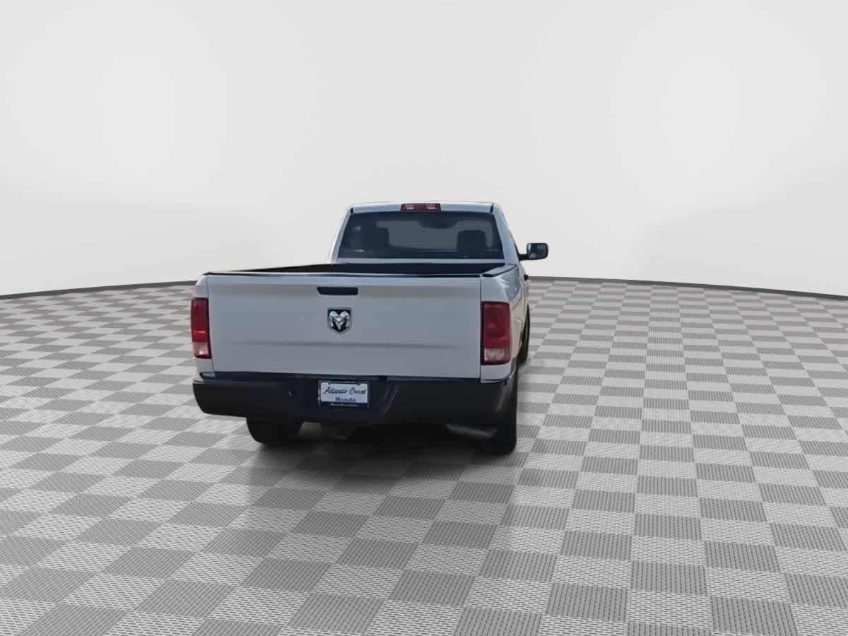 Thumbnail: 2021 RAM 1500 Classic - 8