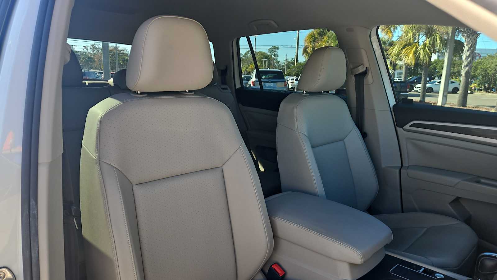 Thumbnail: 2019 Volkswagen Atlas - 26