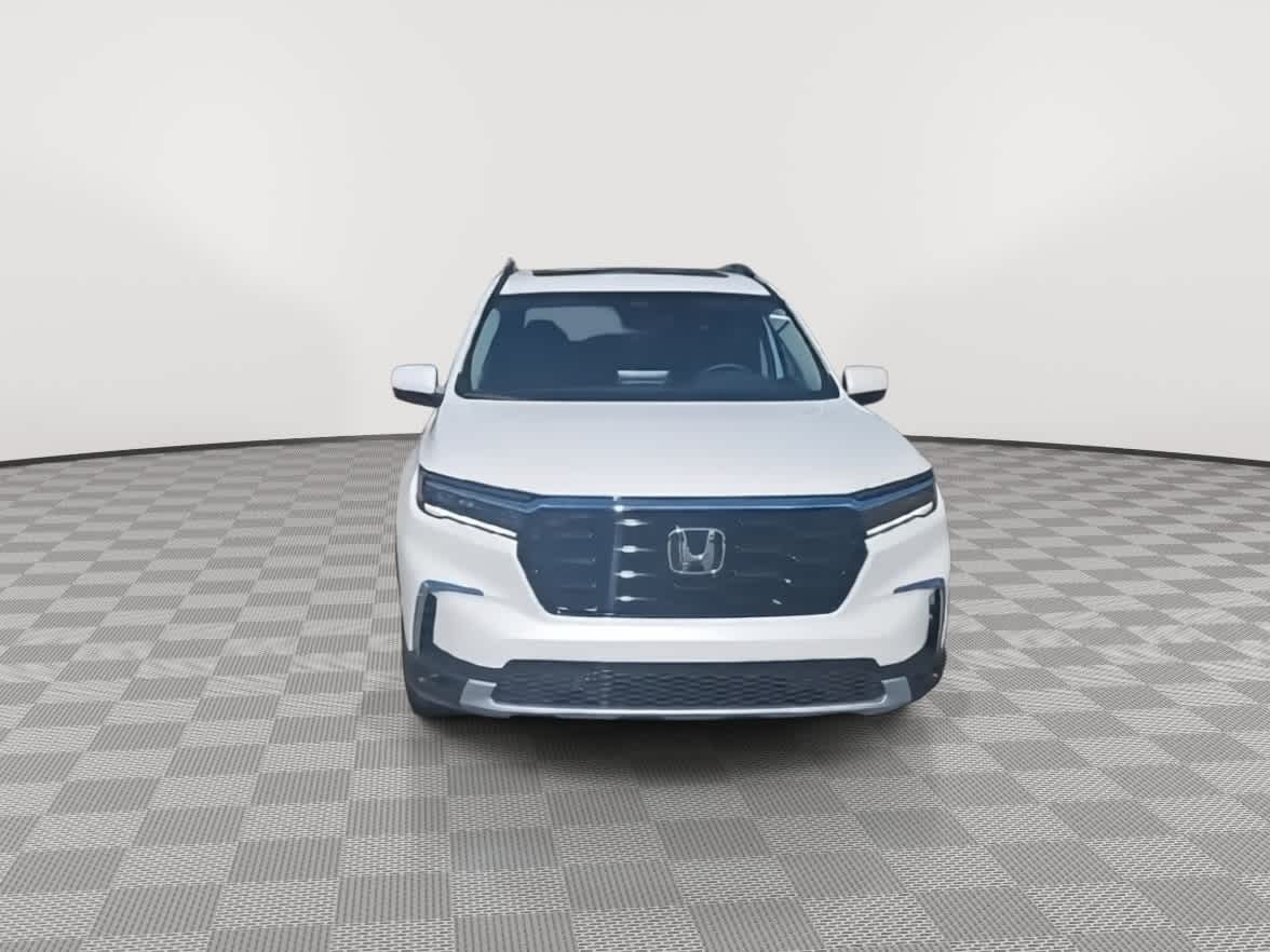 Thumbnail: 2025 Honda Pilot - 3