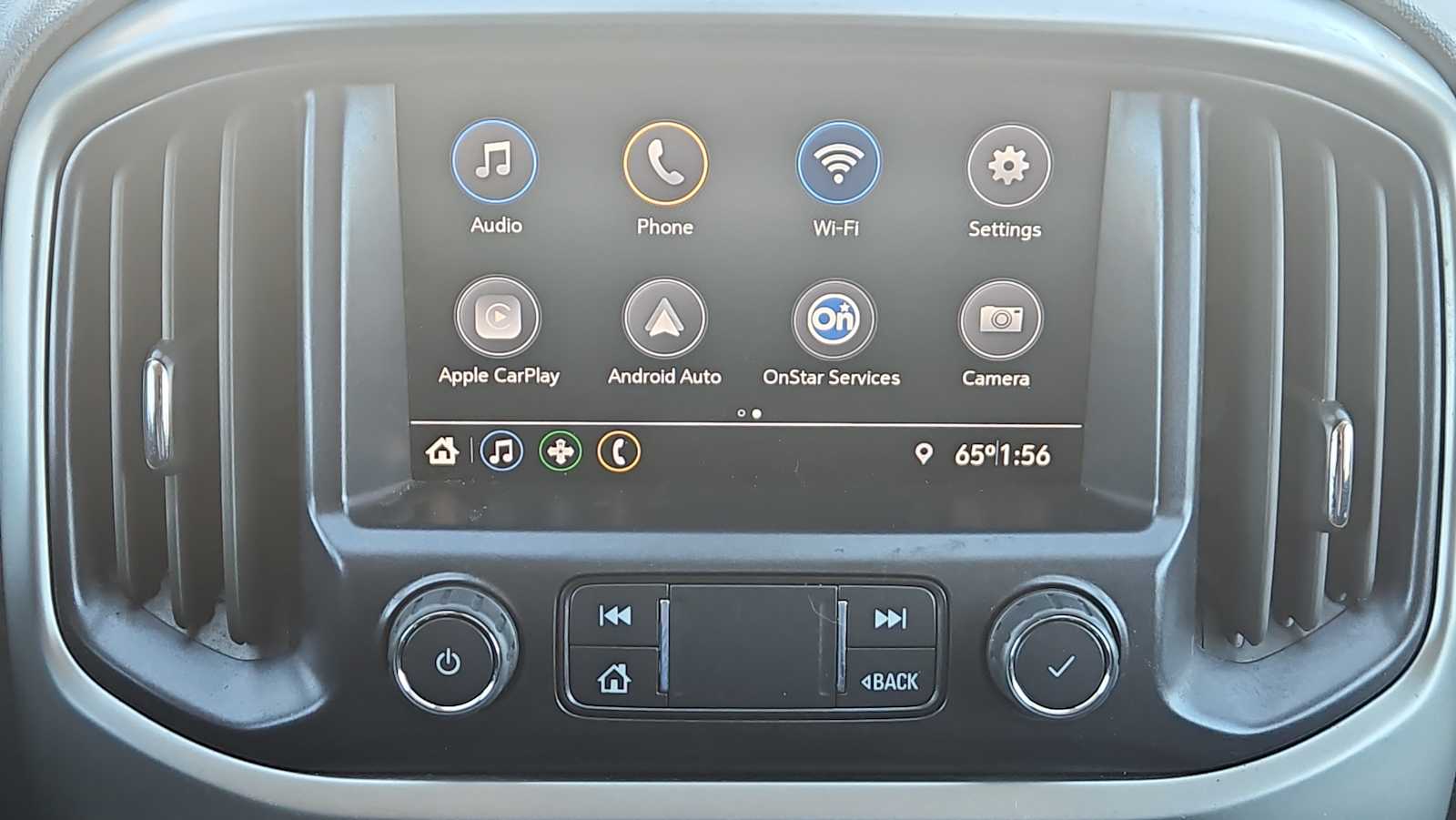 Thumbnail: 2022 Chevrolet Colorado - 19