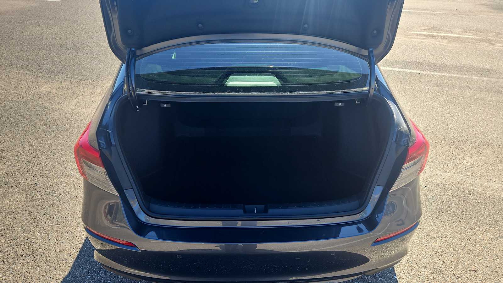 Thumbnail: 2023 Honda Civic - 21